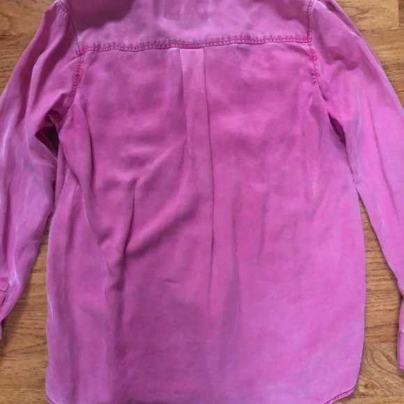 Express Shirt - Picture 3 of 3